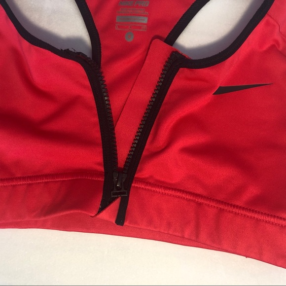 Zip Up Nike Sports Bra - Picture 4 of 7
